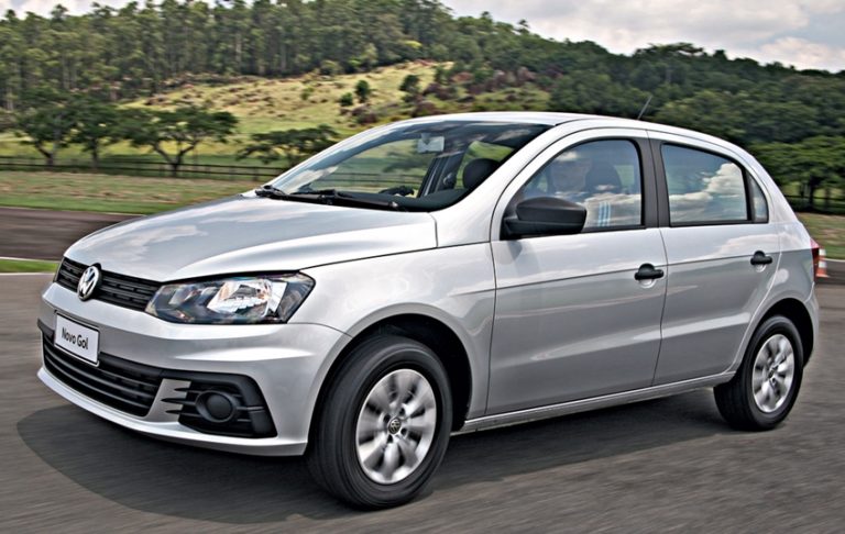 9 carros usados baratos que vão te deixar com cara de rico