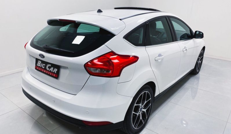 
								Ford Focus TITANIUM  2.0  Flex Aut. 2018 full									