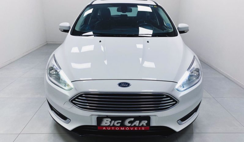 
								Ford Focus TITANIUM  2.0  Flex Aut. 2018 full									