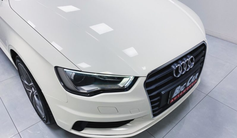 
								Audi A3 Attraction 16V TB FSI S-tronic 2014 full									