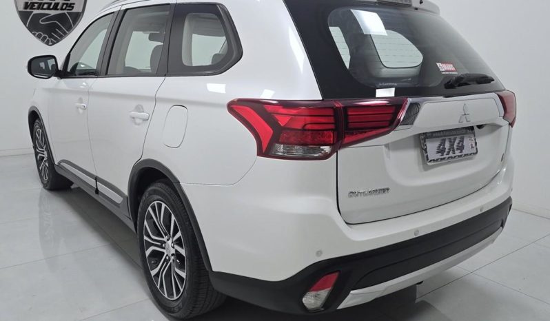 
								Mitsubishi Outlander COMFORT pack 2018 full									