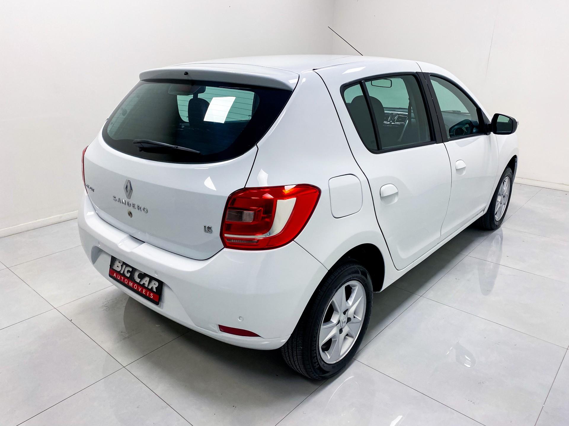 Renault Sandero Dynamique Hi-Power 1.6 8V 2015