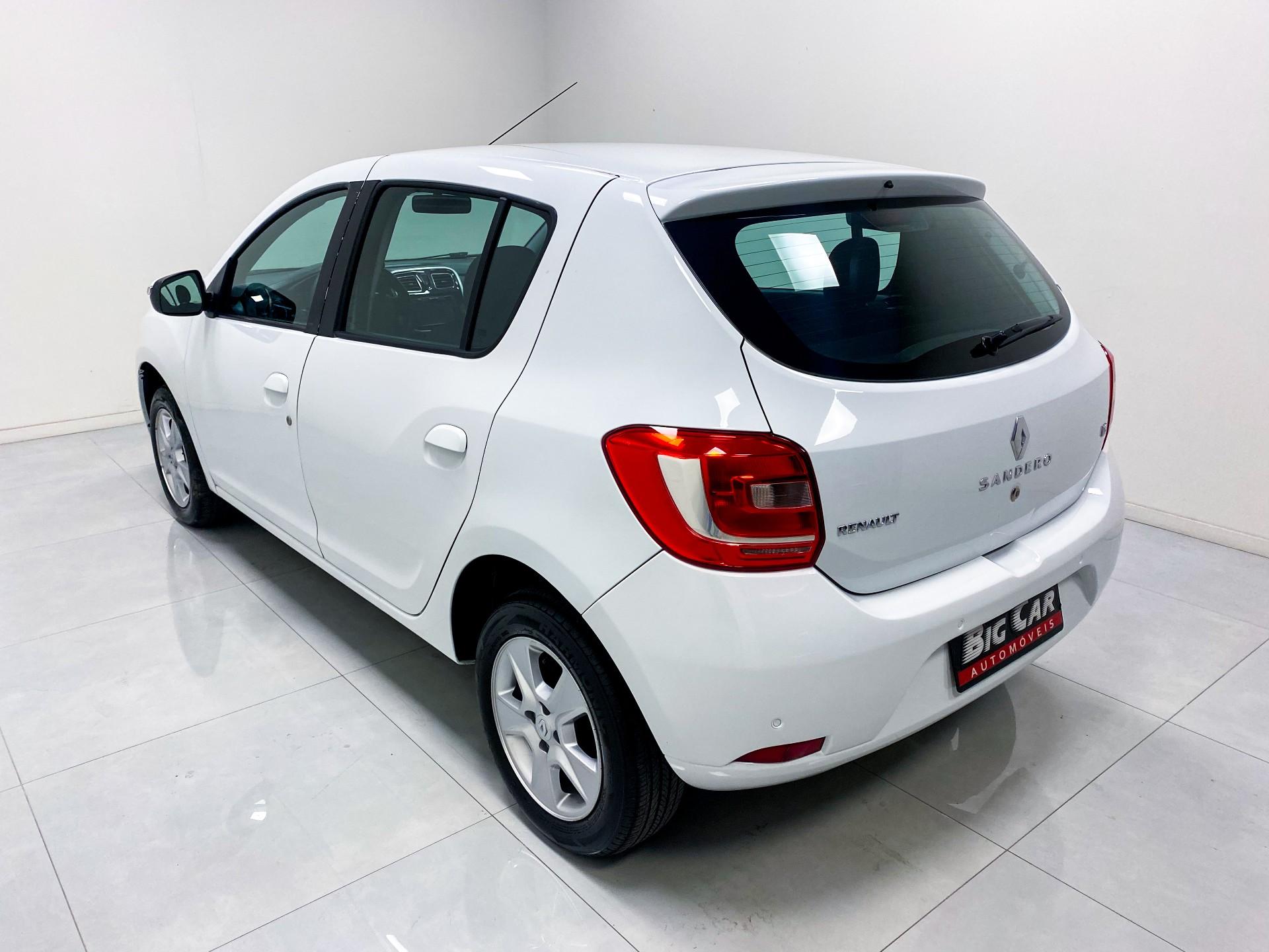 Renault Sandero Dynamique Hi-Power 1.6 8V 2015