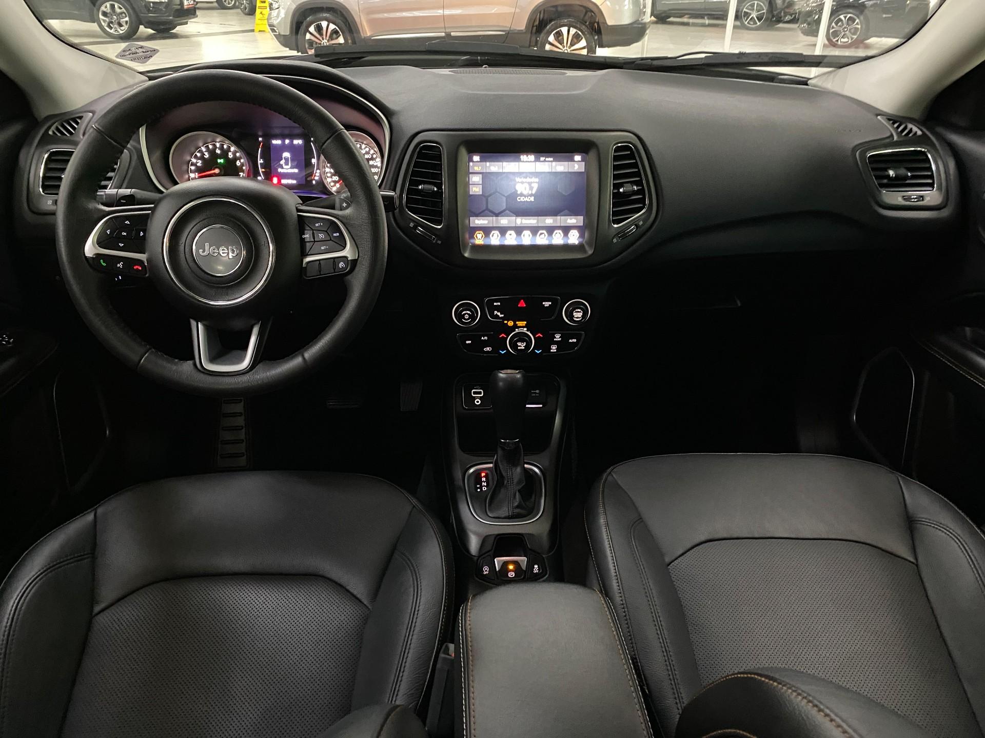 Jeep Compass LONGITUDE 2.0 4×2 Flex 16V Aut. 2018