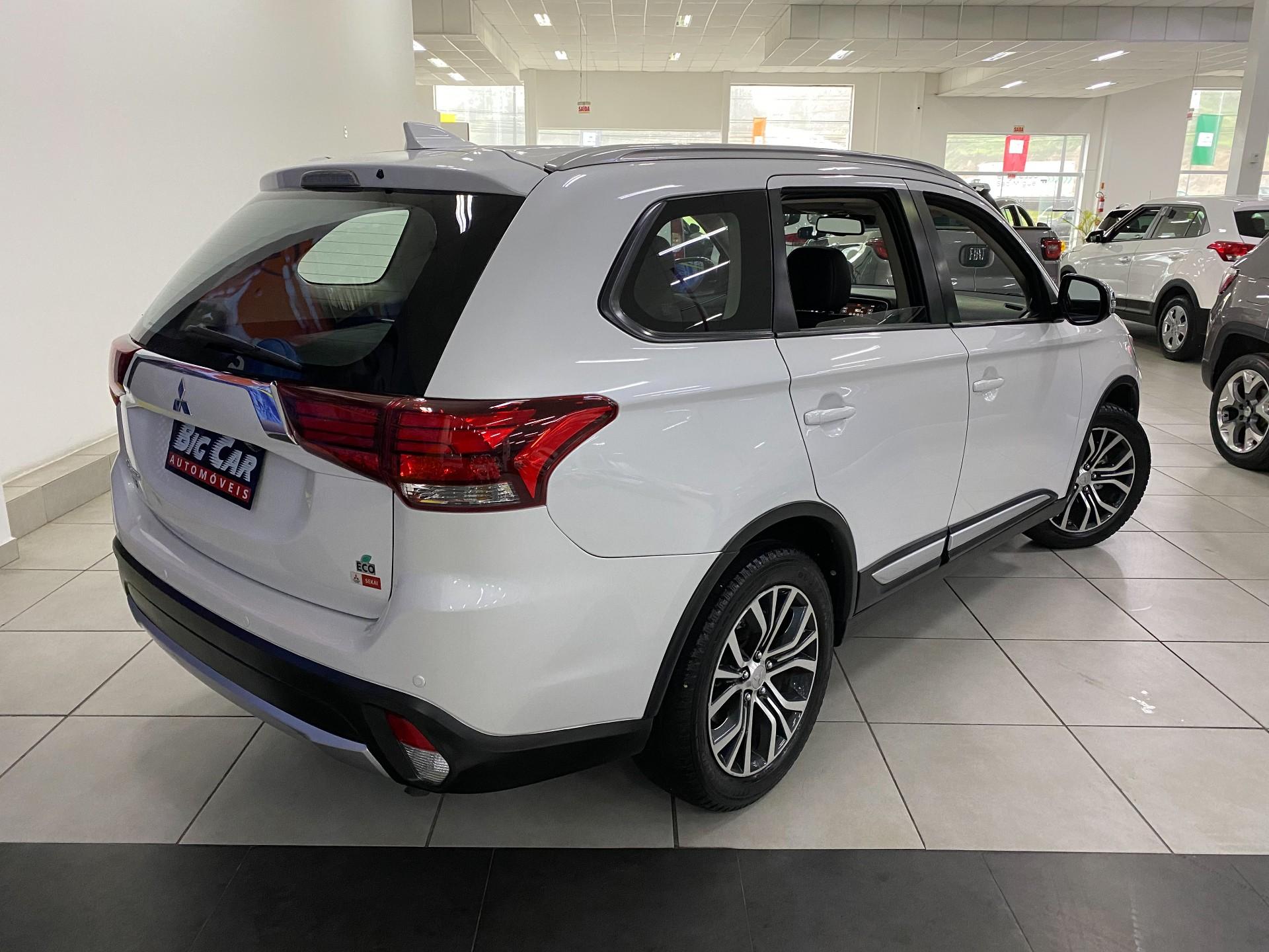 Mitsubishi Outlander 2.0 16V 160cv Aut. 2017