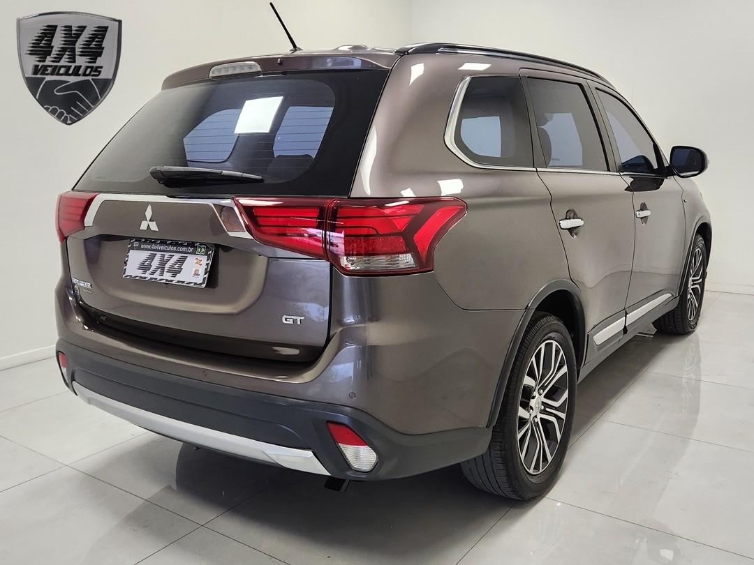 Mitsubishi Outlander 3.0/ GT 3.0 V6 Aut. 2016