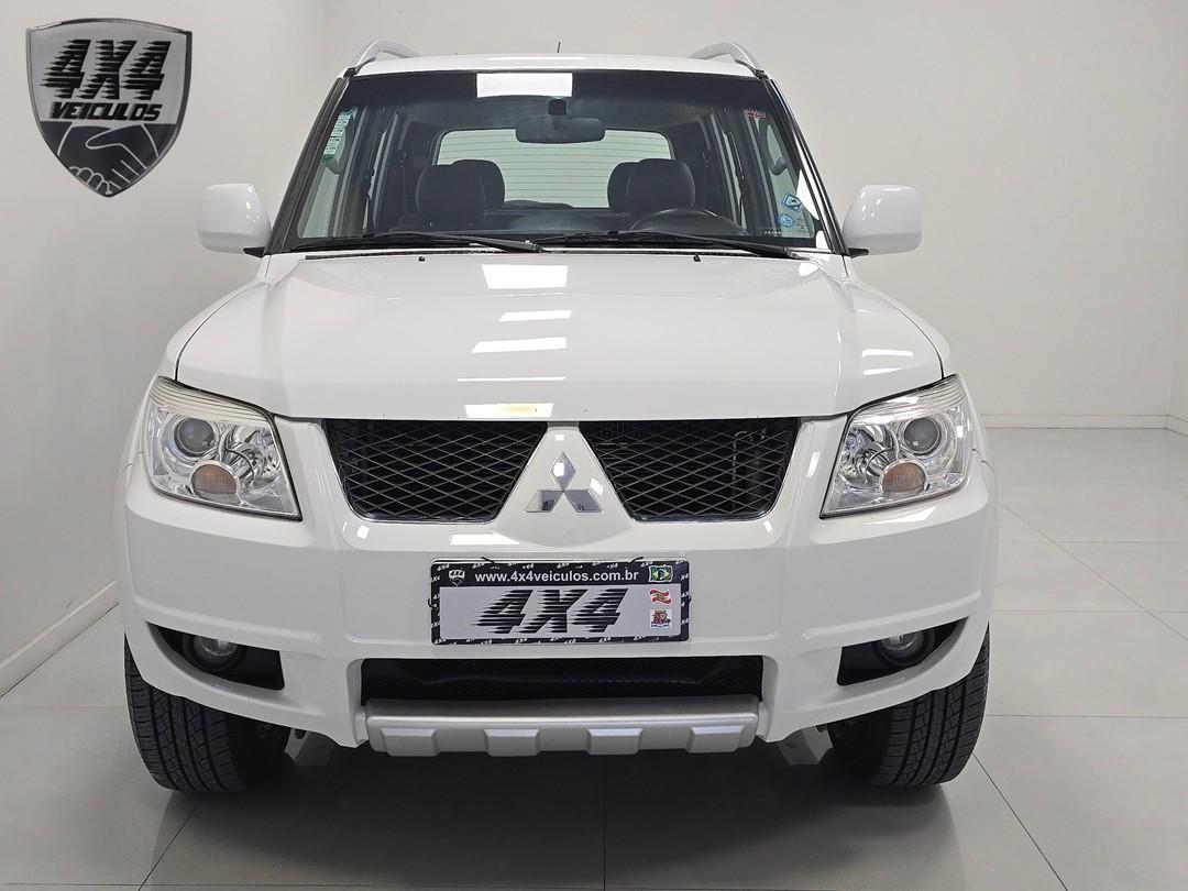 Mitsubishi Pajero TR4 2.0 Flex 16V 4X2 Aut. 2014