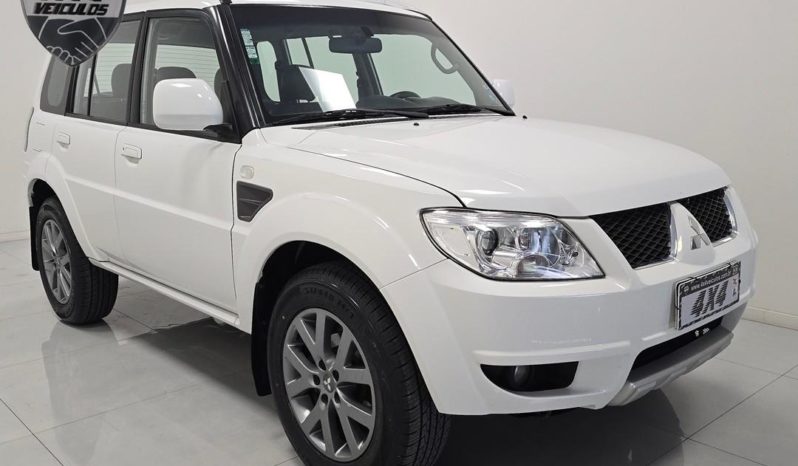 
								Mitsubishi Pajero TR4 2.0 Flex 16V 4X2 Aut. 2014 full									