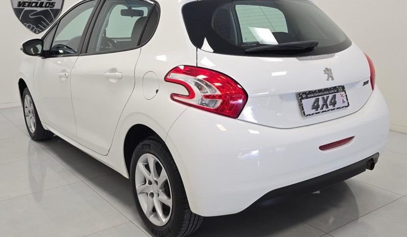 
								Peugeot 208 ACTIVE PACK 2015 full									