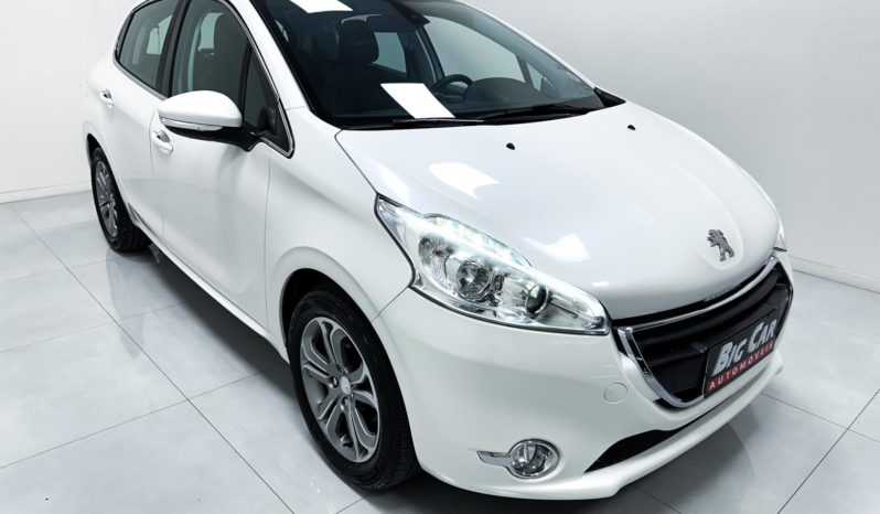 
								Peugeot 208 Griffe 1.6 Flex 16V Aut. 2015 full									