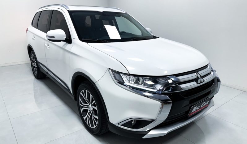 
								Mitsubishi Outlander COMFORT 2.0 16V Aut. 2018 full									