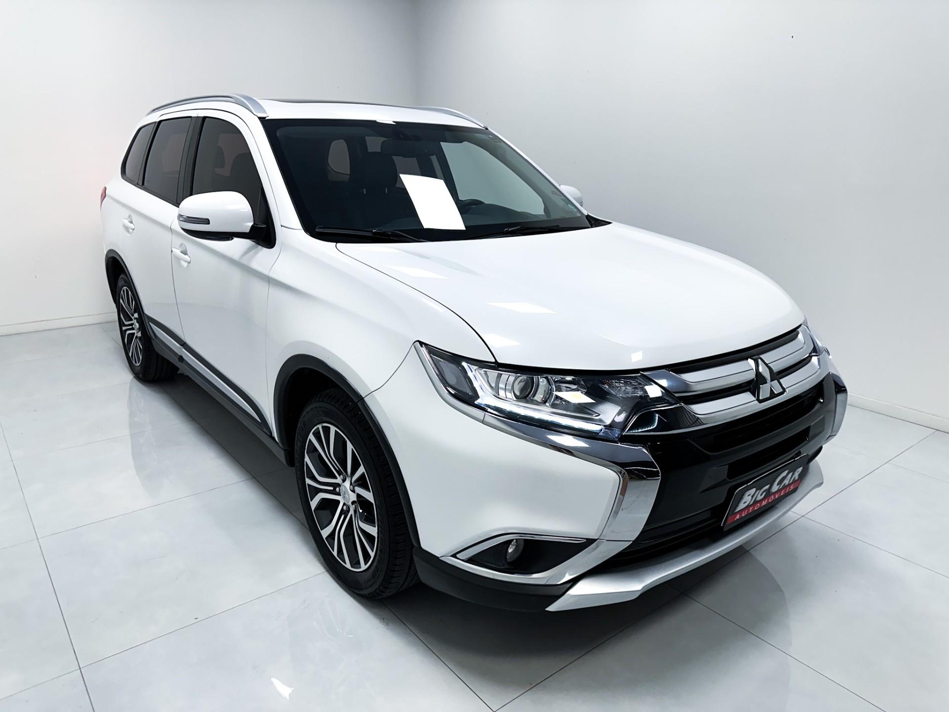 Mitsubishi Outlander COMFORT 2.0 16V Aut. 2018