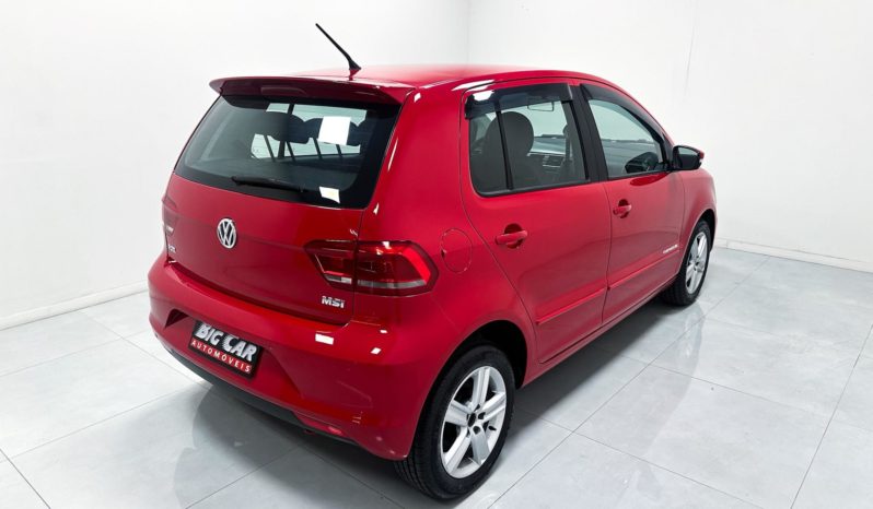 
								Volkswagen Fox Comfortline 1.6 Flex 8V 2015 full									