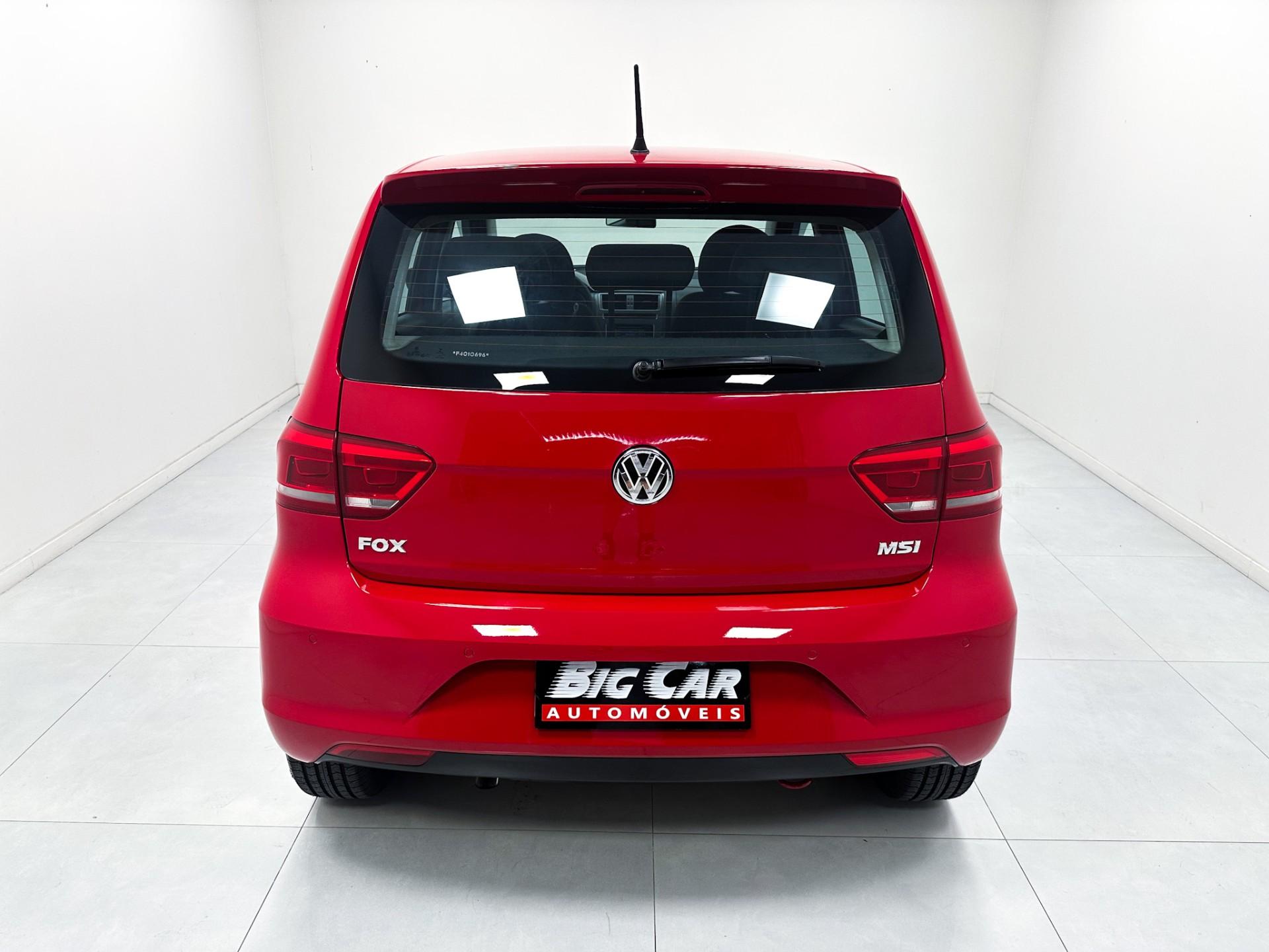 Volkswagen Fox Comfortline 1.6 Flex 8V 2015