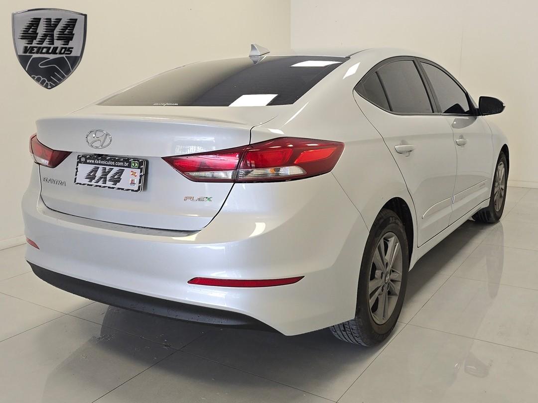 Hyundai Elantra 2.0 Flex AT 2018