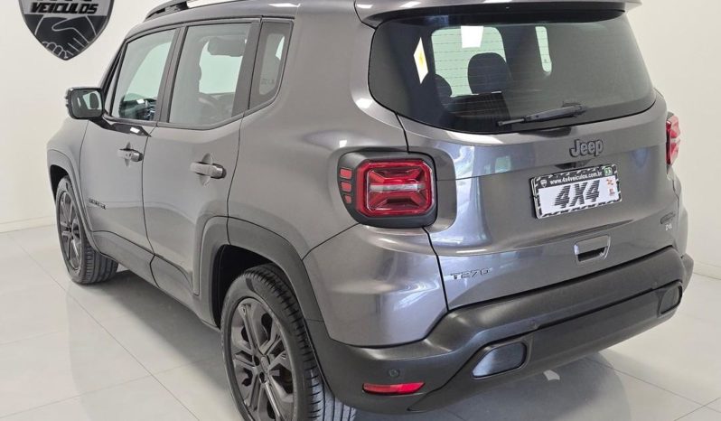 
								Jeep Renegade LONGITUDE T270 2024 full									