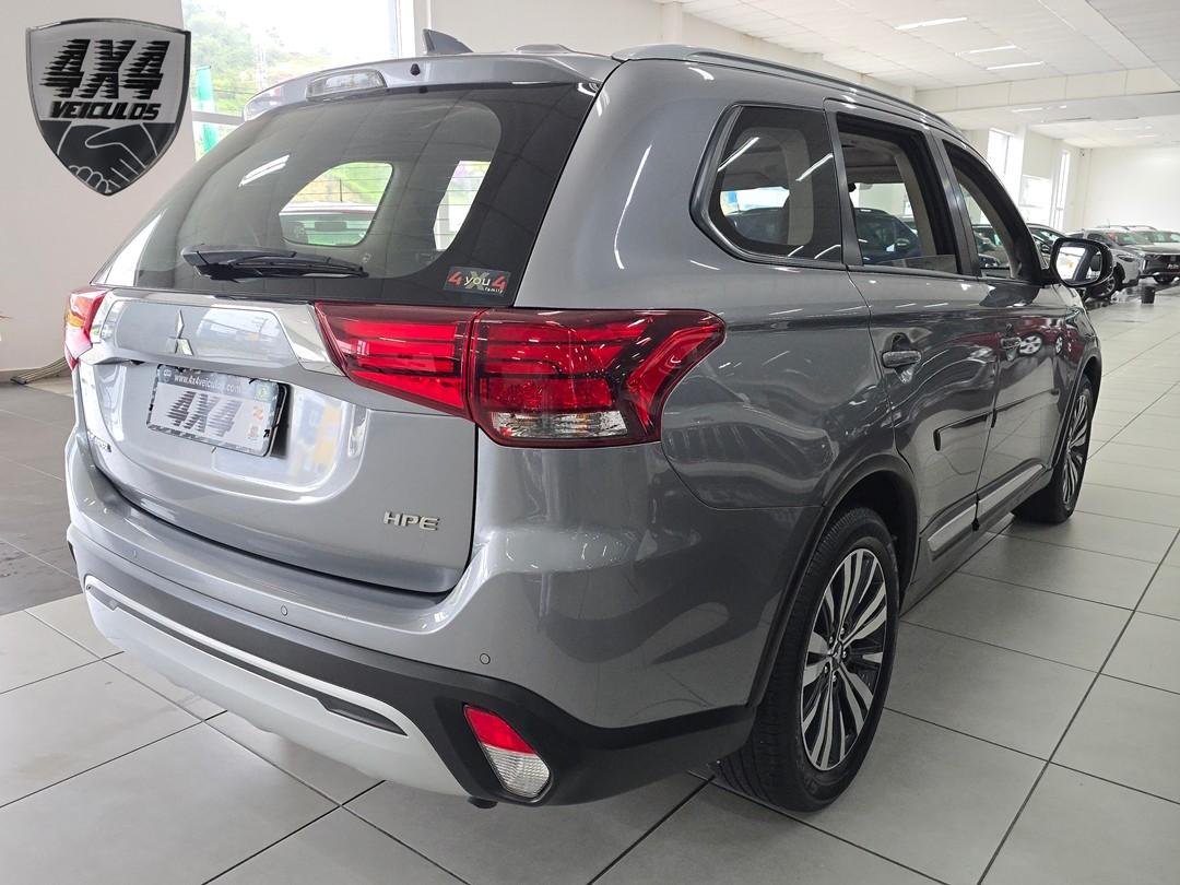 Mitsubishi Outlander HPE 2.0 16V 5p Aut. 2022