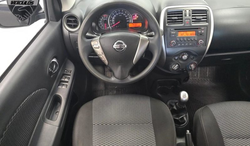 
								Nissan March SV 1.6 16V FlexStart 5p Mec. 2019 full									