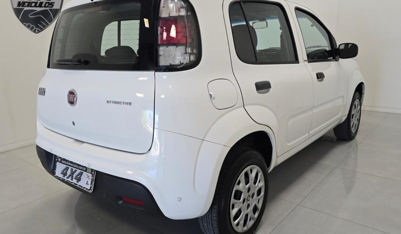 
								Fiat Uno ATTRACTIVE 1.0 2015 full									