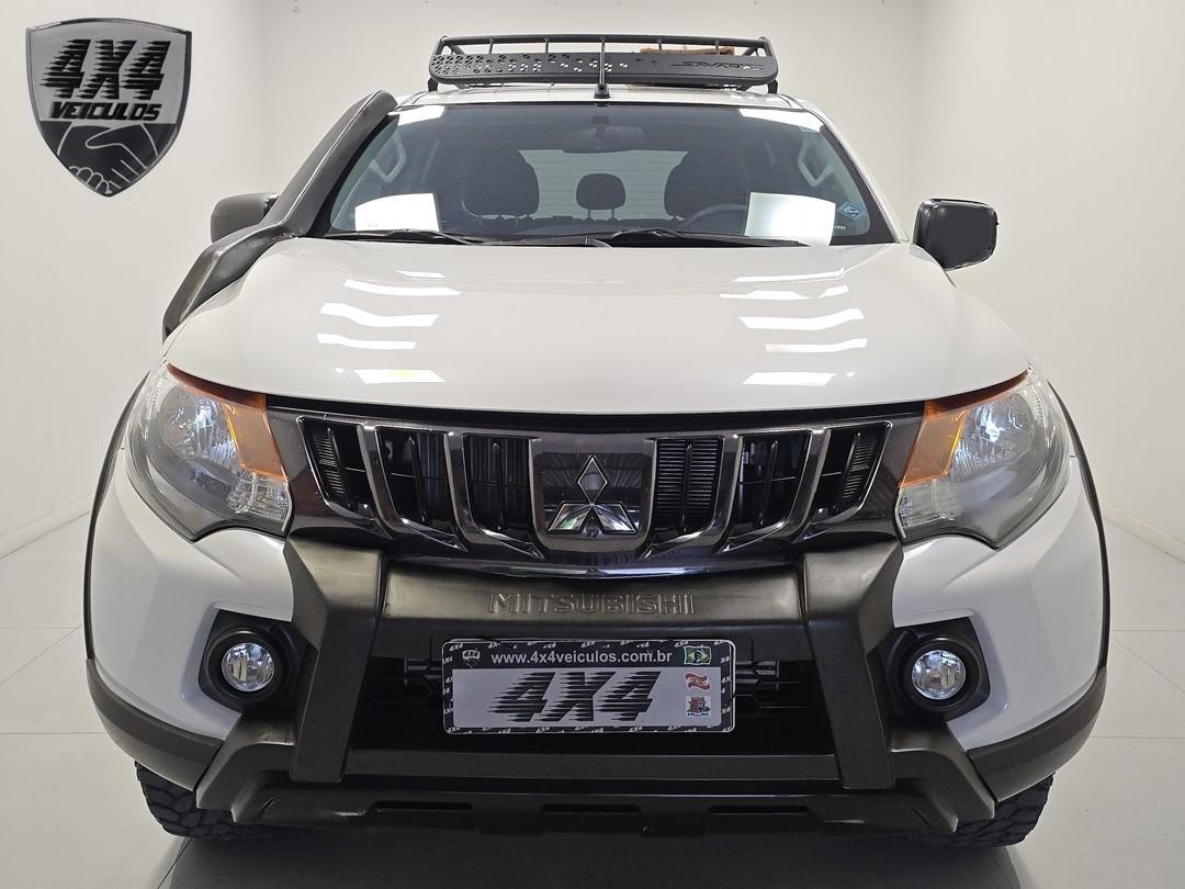 Mitsubishi L200 Savana TRITON SPORT SAVANA 2023