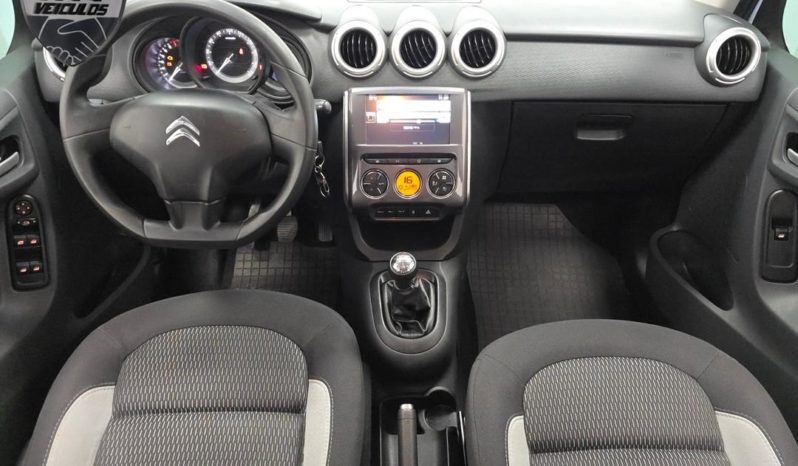 
								Citroën C3 Pure Tech 1.2 2017 full									