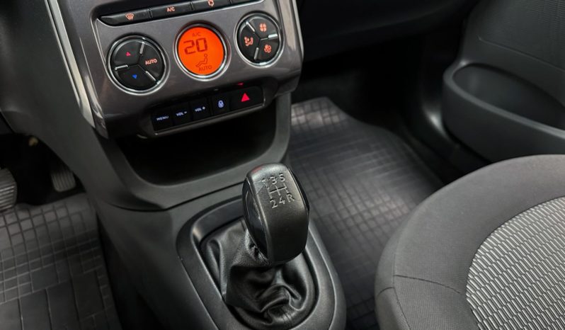 
								Citroën C3 Attraction Pure Tech 1.2 Flex 12V Mec 2019 full									