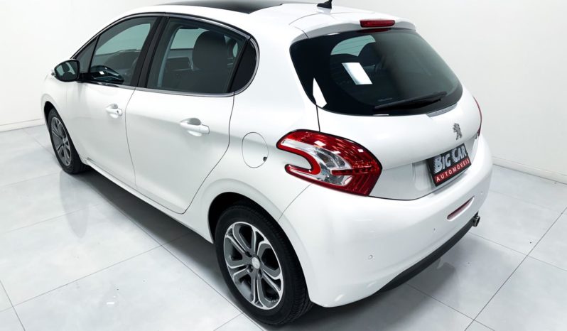 
								Peugeot 208 Griffe 1.6 Flex 16V 5p Mec. 2016 full									