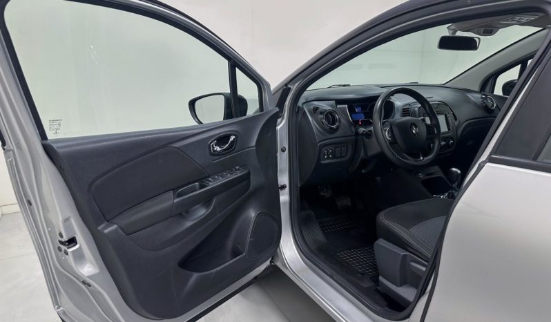 
								Renault Captur Life 1.6 16V Flex Aut. 2018 full									