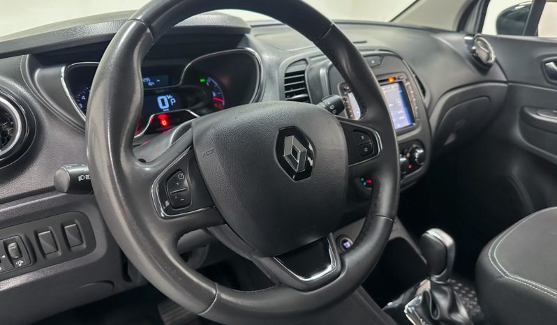 
								Renault Captur Life 1.6 16V Flex Aut. 2018 full									