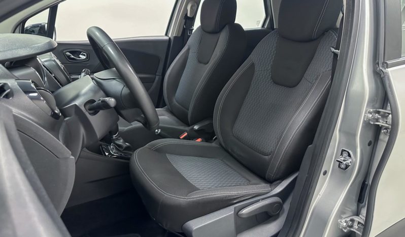 
								Renault Captur Life 1.6 16V Flex Aut. 2018 full									