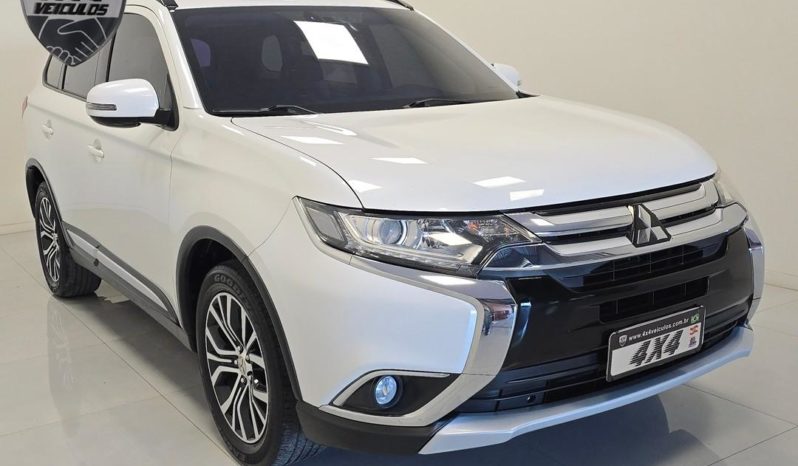 
								Mitsubishi Outlander 2.0 16V 160cv Aut. 2016 full									