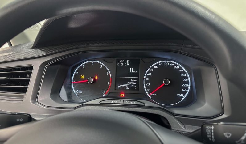 
								Volkswagen Polo Track 1.0 Flex 12V 2024 full									
