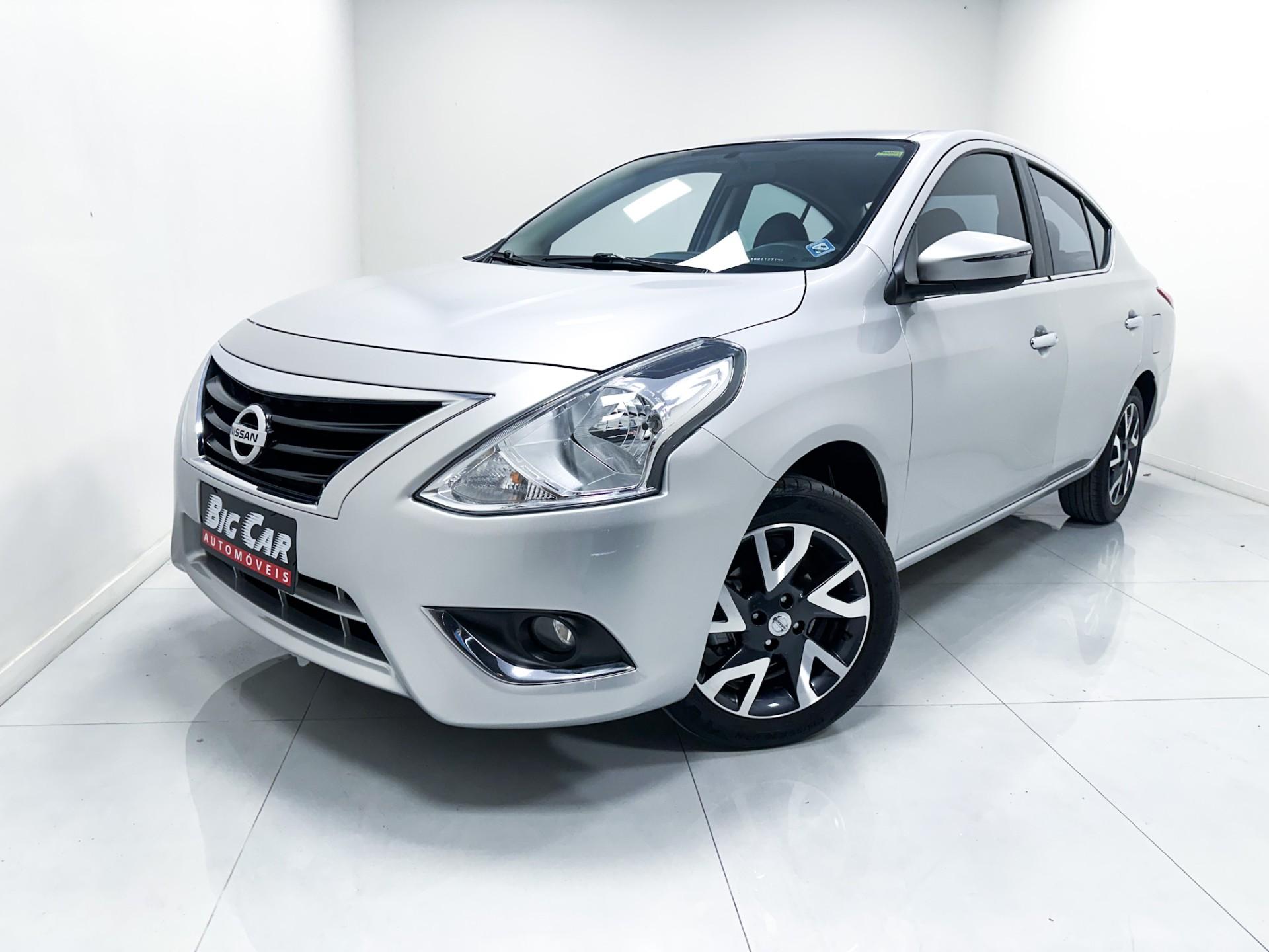 Nissan Versa UNIQUE 1.6 16V Flex Mec. 2016