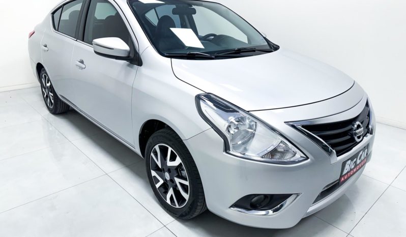 
								Nissan Versa UNIQUE 1.6 16V Flex Mec. 2016 full									