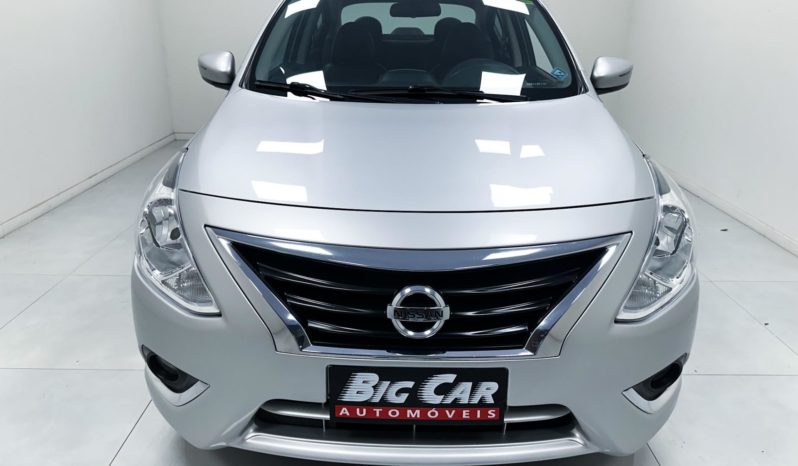 
								Nissan Versa UNIQUE 1.6 16V Flex Mec. 2016 full									