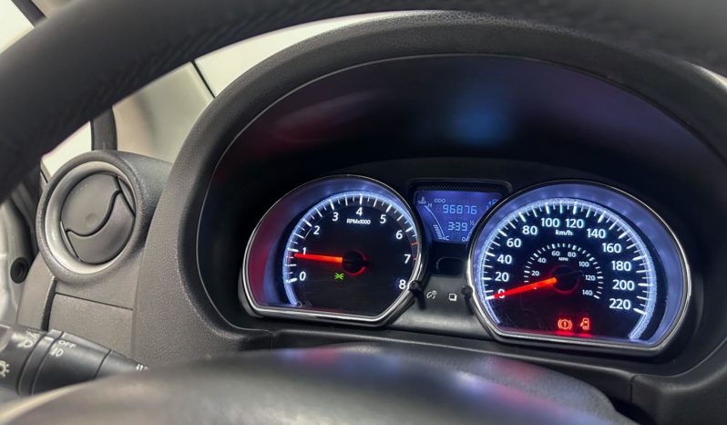 
								Nissan Versa UNIQUE 1.6 16V Flex Mec. 2016 full									