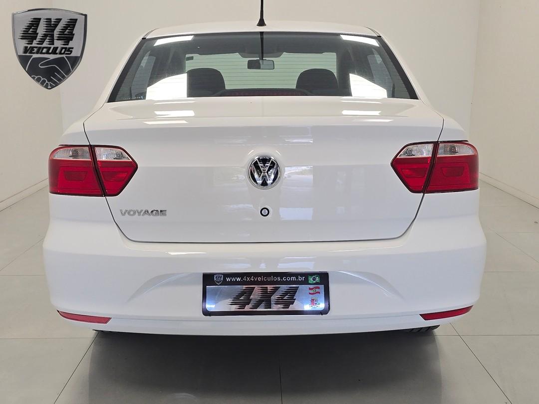 Volkswagen Voyage 1.6/1.6 City  Mi Total Flex 8V 4p 2022