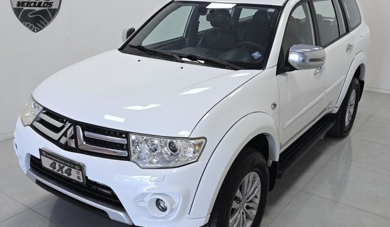 
								Mitsubishi Pajero HPE 3.2 4×4 T.I. Dies. 7p Aut. 2016 full									