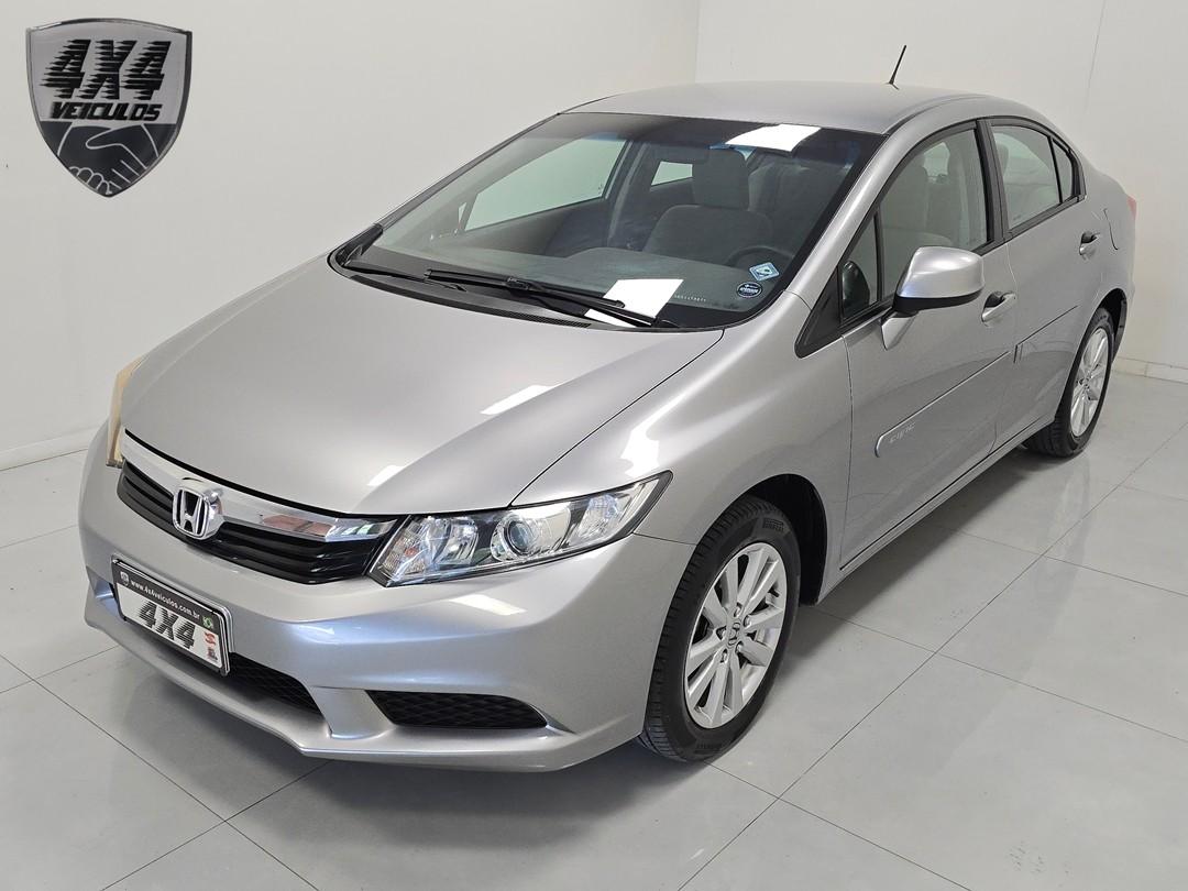 Honda Civic Sedan LXS 1.8/1.8 Flex 16V Mec. 4p 2014
