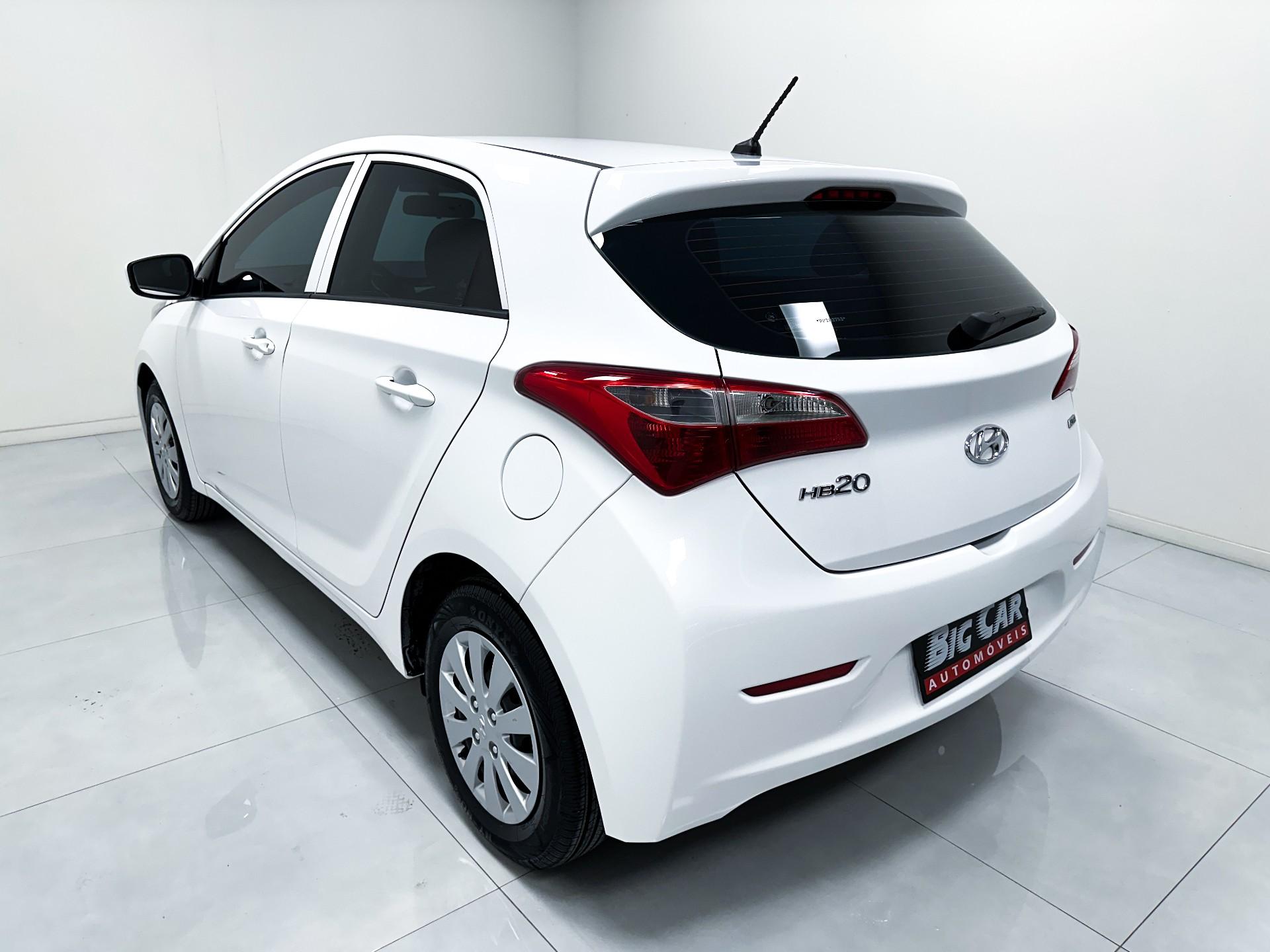 Hyundai HB20 Comf. 1.0 Flex 12V 2015
