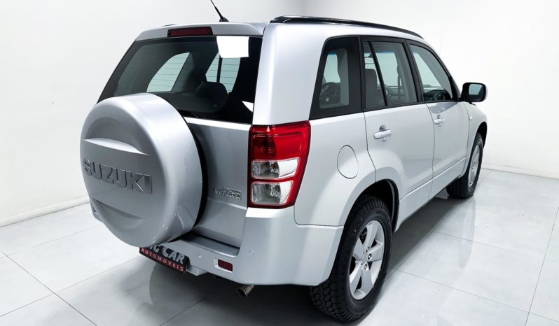 
								Suzuki Grand Vitara 2.0 16V 4×4 5p Aut. 2011 full									