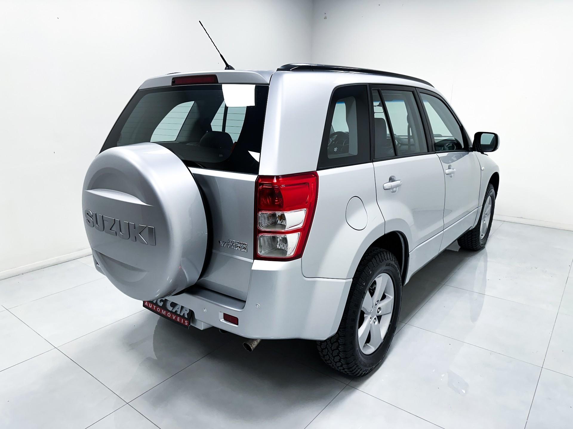 Suzuki Grand Vitara 2.0 16V 4×4 5p Aut. 2011