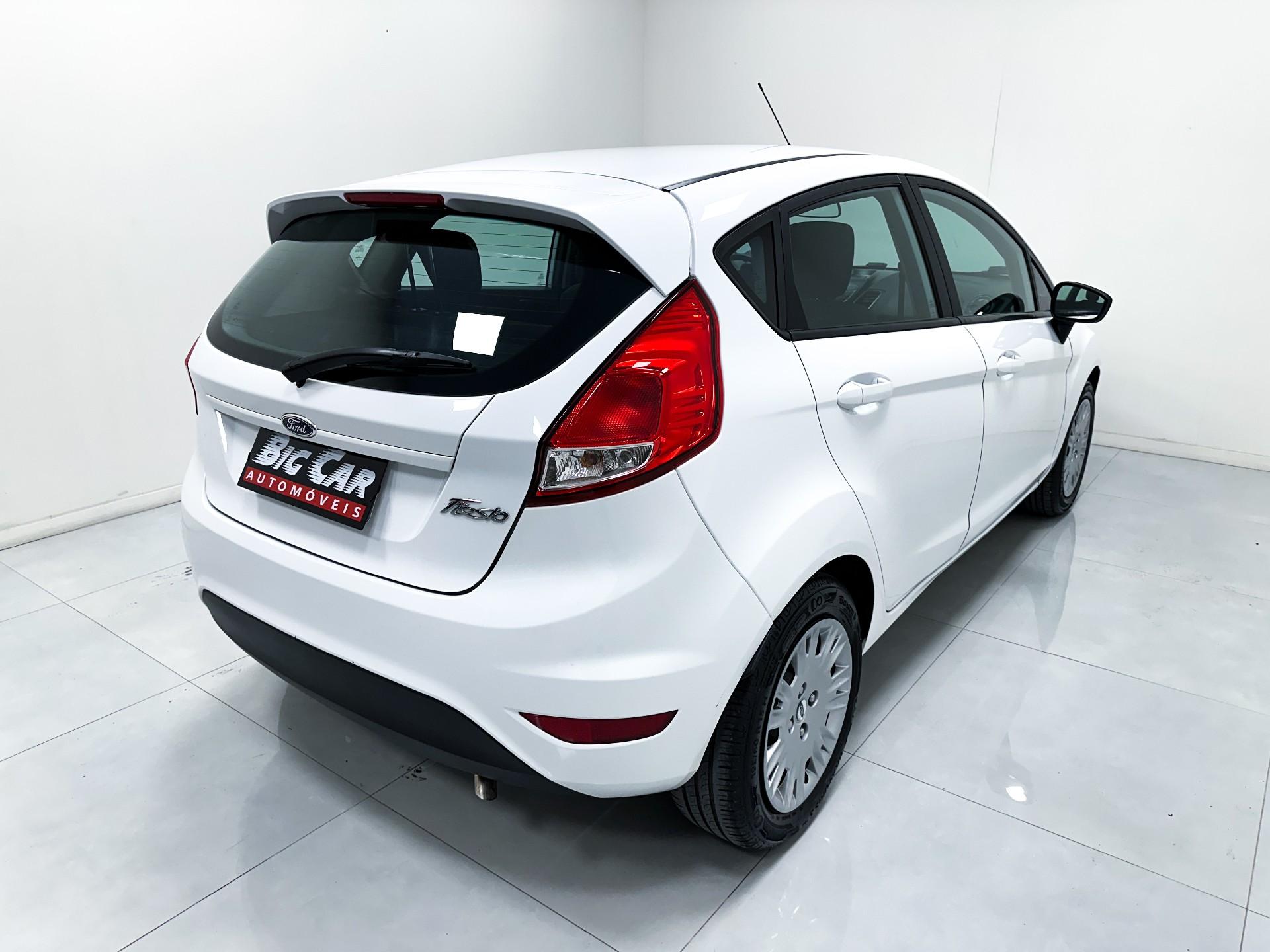 Ford Fiesta 1.5 16V Flex Mec. 5p 2015