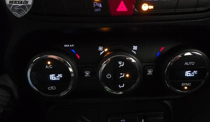
								Jeep Renegade Longitude 1.8 4×2 Flex 16V Aut. 2016 full									
