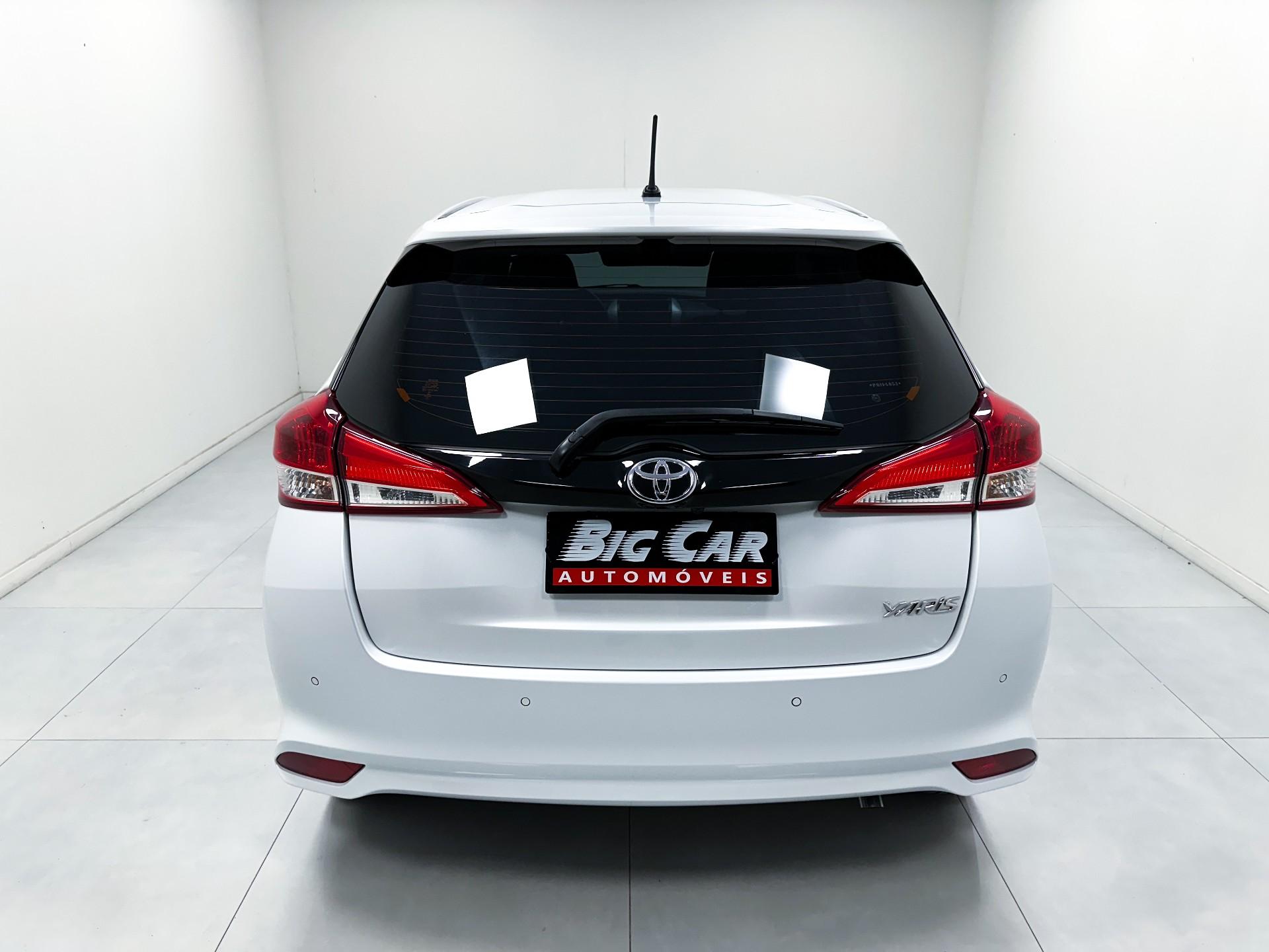 Toyota Yaris XL 1.5 Flex 16V 5p Aut. 2023