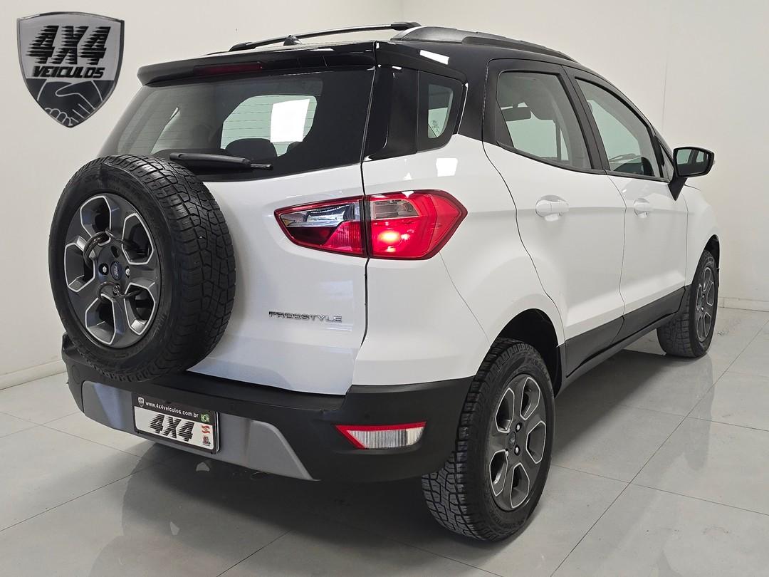 Ford EcoSport FREESTYLE 1.5 12V Flex 5p Aut. 2021