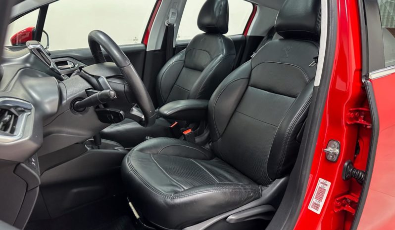 
								Peugeot 208 Griffe 1.6 Flex 16V 5p Aut. 2016 full									