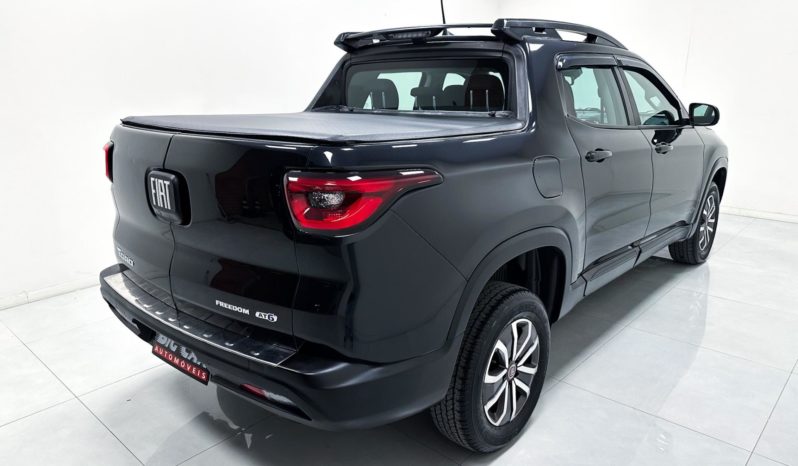 
								Fiat Toro Freedom Road 1.8 16V Flex Aut. 2018 full									