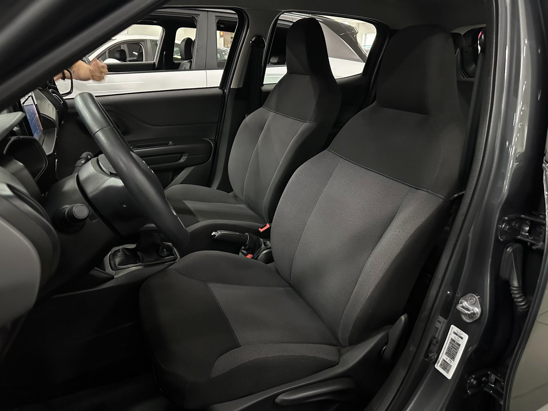 Citroën C3 Live Pack 1.0 Flex 6V  Mec. 2024