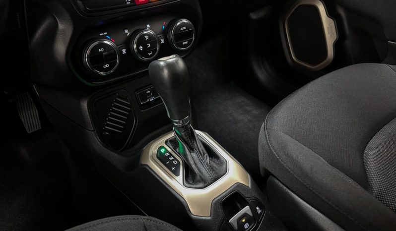 
								Jeep Renegade Longitude 1.8 4×2 Flex 16V Aut. 2016 full									